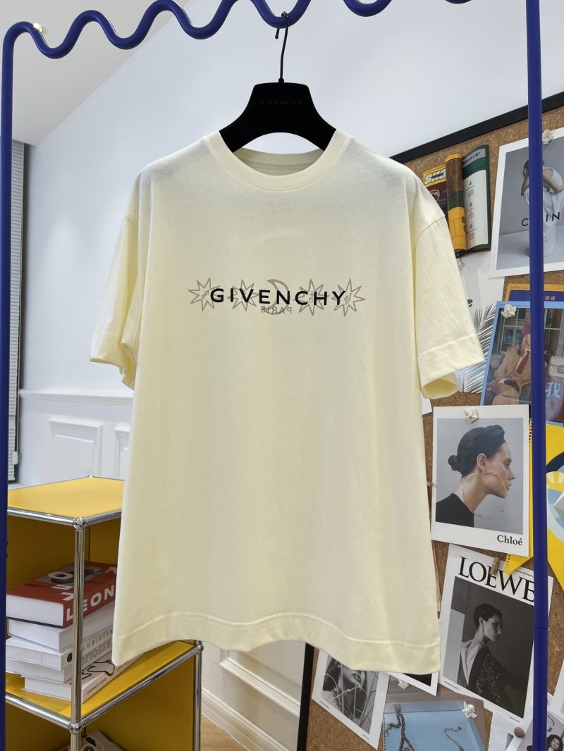 Givenchy T-Shirts